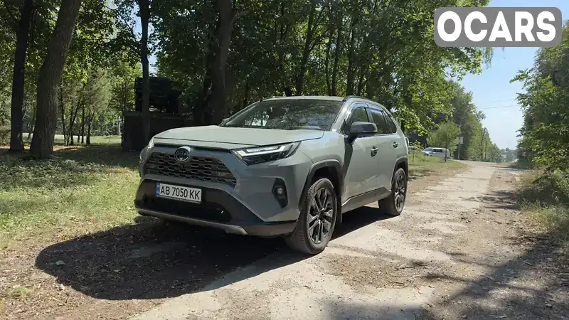 Позашляховик / Кросовер Toyota RAV4 2023 2.49 л. Варіатор обл. Вінницька, Вінниця - Фото 1/11