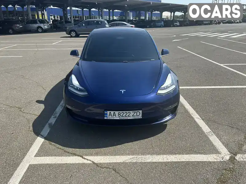 Седан Tesla Model 3 2018 null_content л. обл. Киевская, Киев - Фото 1/10