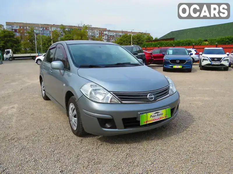 Седан Nissan TIIDA 2011 1.6 л. Ручна / Механіка обл. Кіровоградська, Кропивницький (Кіровоград) - Фото 1/21