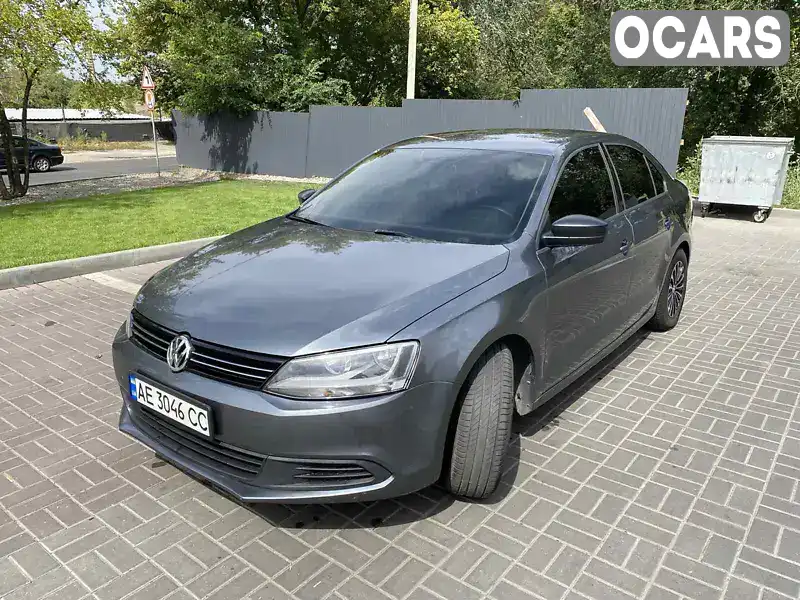 Седан Volkswagen Jetta 2013 2 л. Ручна / Механіка обл. Дніпропетровська, Дніпро (Дніпропетровськ) - Фото 1/14