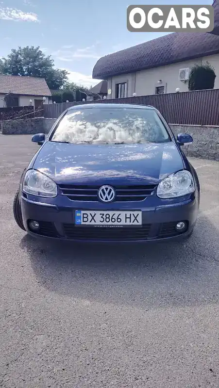 Хетчбек Volkswagen Golf 2006 1.6 л. Ручна / Механіка обл. Хмельницька, Шепетівка - Фото 1/12