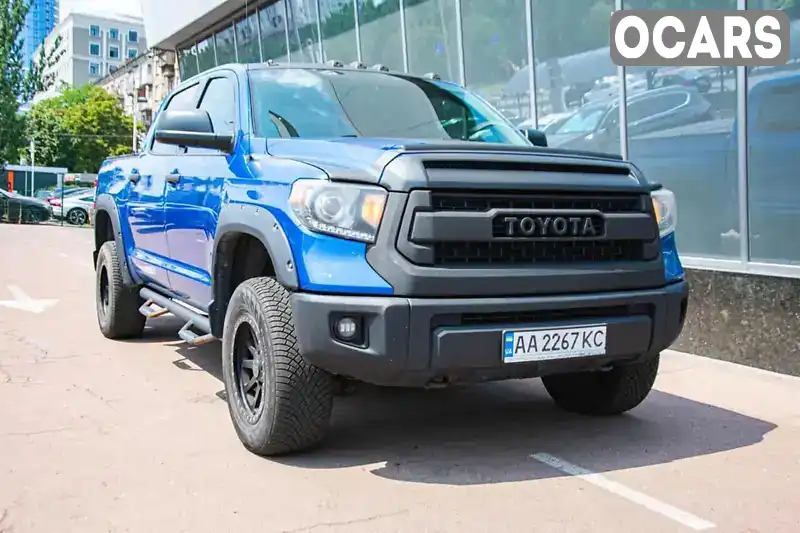 Пикап Toyota Tundra 2016 5.66 л. Автомат обл. Киевская, Киев - Фото 1/21