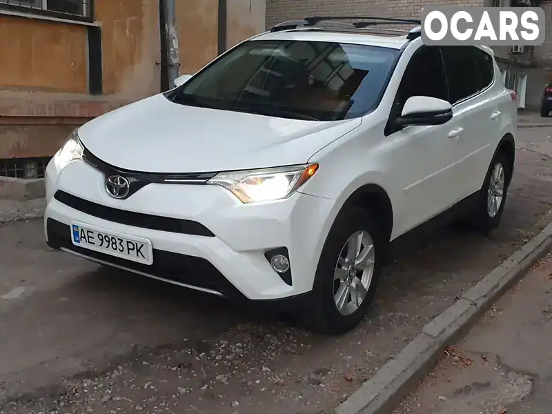 Внедорожник / Кроссовер Toyota RAV4 2016 2.5 л. Автомат обл. Днепропетровская, Днепр (Днепропетровск) - Фото 1/15