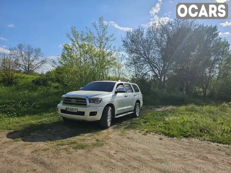 Внедорожник / Кроссовер Toyota Sequoia 2011 5.7 л. Автомат обл. Николаевская, Первомайск - Фото 1/10