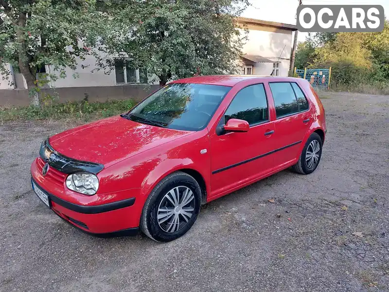 Хетчбек Volkswagen Golf 2003 1.39 л. Ручна / Механіка обл. Чернівецька, Чернівці - Фото 1/21