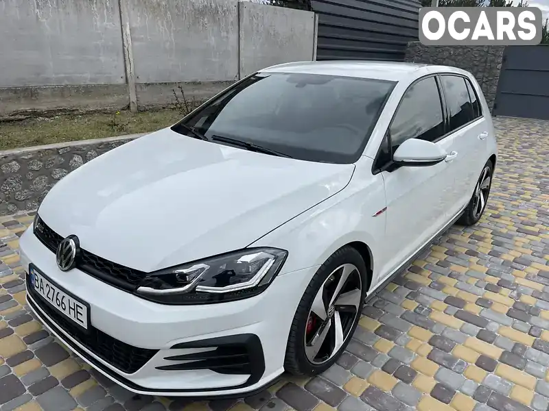 Хэтчбек Volkswagen Golf GTI 2020 2 л. Автомат обл. Кировоградская, Кропивницкий (Кировоград) - Фото 1/19