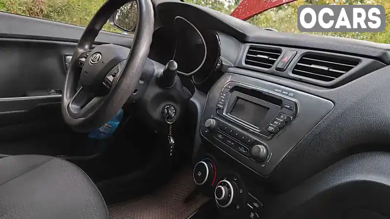 Седан Kia Rio 2012 1.4 л. Ручна / Механіка обл. Чернігівська, Чернігів - Фото 1/11