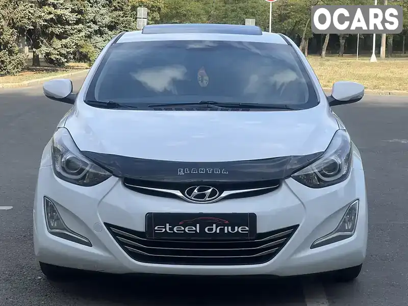 Седан Hyundai Elantra 2014 2 л. Автомат обл. Миколаївська, Миколаїв - Фото 1/21