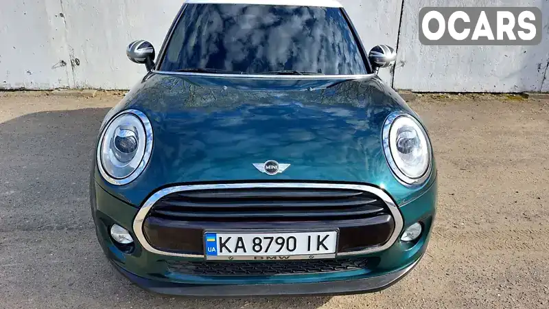 Хэтчбек MINI Hatch 2018 1.5 л. Автомат обл. Киевская, Киев - Фото 1/16