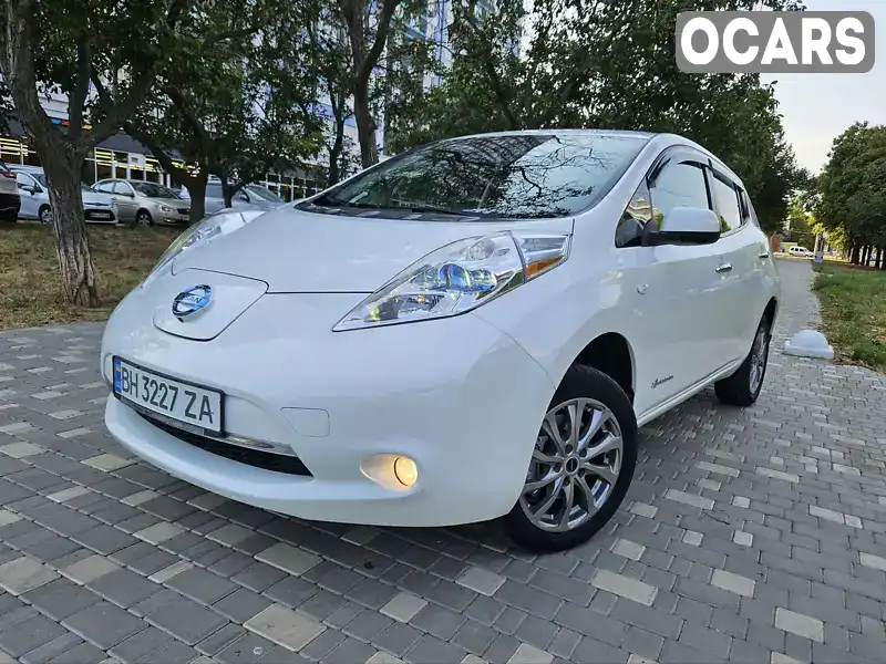 Хетчбек Nissan Leaf 2016 null_content л. Автомат обл. Одеська, Одеса - Фото 1/21