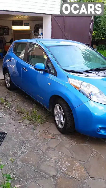 Хетчбек Nissan Leaf 2013 null_content л. Автомат обл. Київська, location.city.krasylivka - Фото 1/12