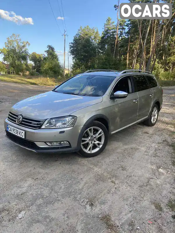 Універсал Volkswagen Passat Alltrack 2012 2 л. Автомат обл. Черкаська, Черкаси - Фото 1/19