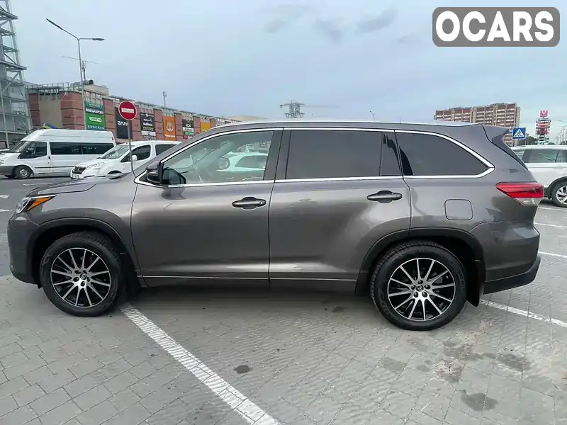 Позашляховик / Кросовер Toyota Highlander 2019 3.46 л. обл. Львівська, Львів - Фото 1/21