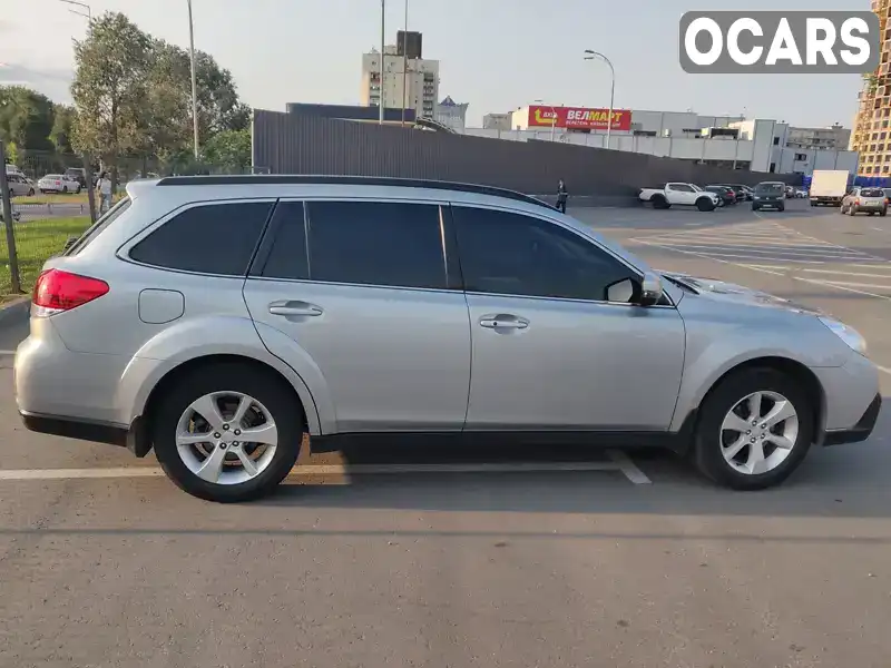 Универсал Subaru Legacy Outback 2013 2 л. Автомат обл. Киевская, Киев - Фото 1/21