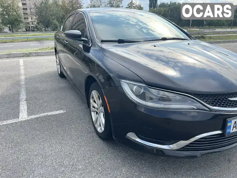 Седан Chrysler 200 2014 2.36 л. Автомат обл. Київська, Київ - Фото 1/15