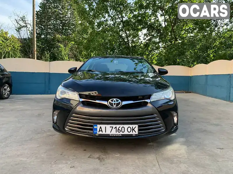 Седан Toyota Camry 2017 2.49 л. Автомат обл. Киевская, Белая Церковь - Фото 1/5