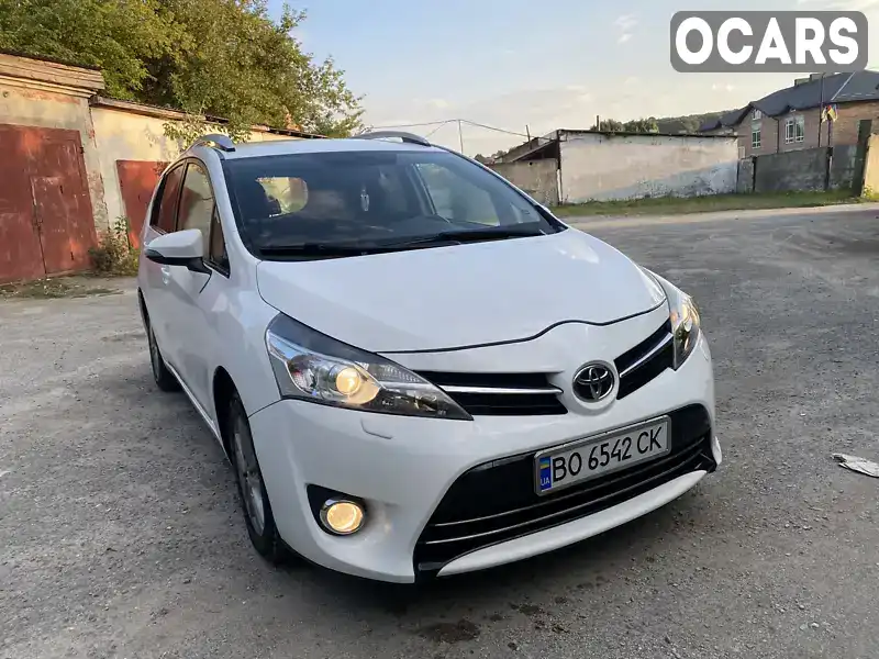 Мінівен Toyota Verso 2014 2 л. Ручна / Механіка обл. Тернопільська, Збараж - Фото 1/11