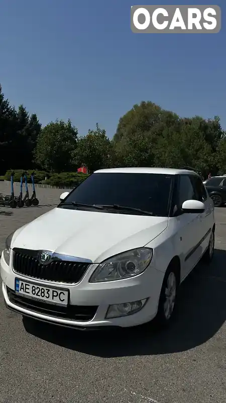 Хэтчбек Skoda Fabia 2010 null_content л. Ручная / Механика обл. Днепропетровская, Днепр (Днепропетровск) - Фото 1/11