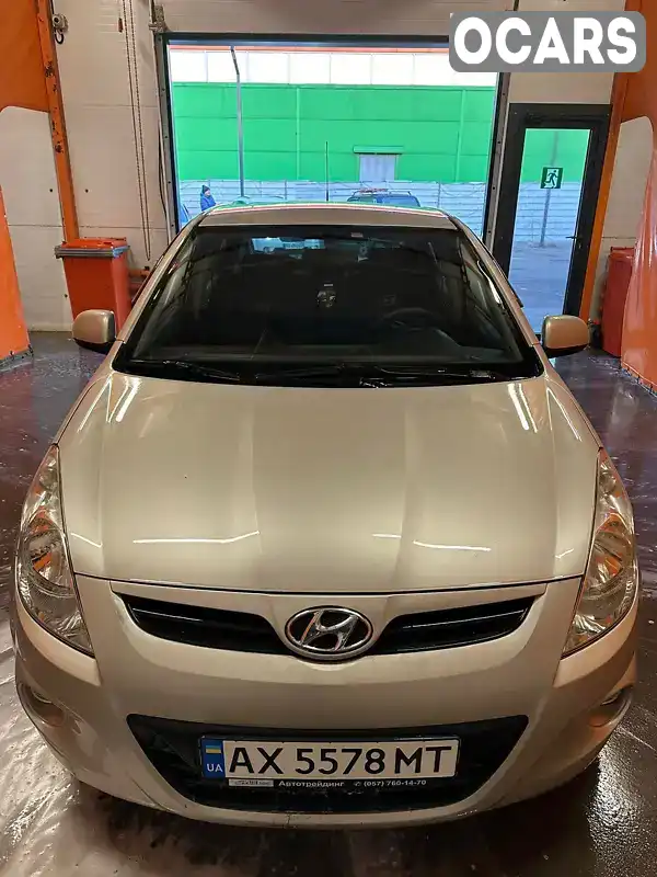 Хэтчбек Hyundai i20 2011 1.25 л. Ручная / Механика обл. Харьковская, Харьков - Фото 1/12