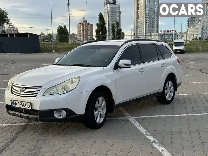 Универсал Subaru Outback 2011 2.46 л. Вариатор обл. Киевская, Киев - Фото 1/14