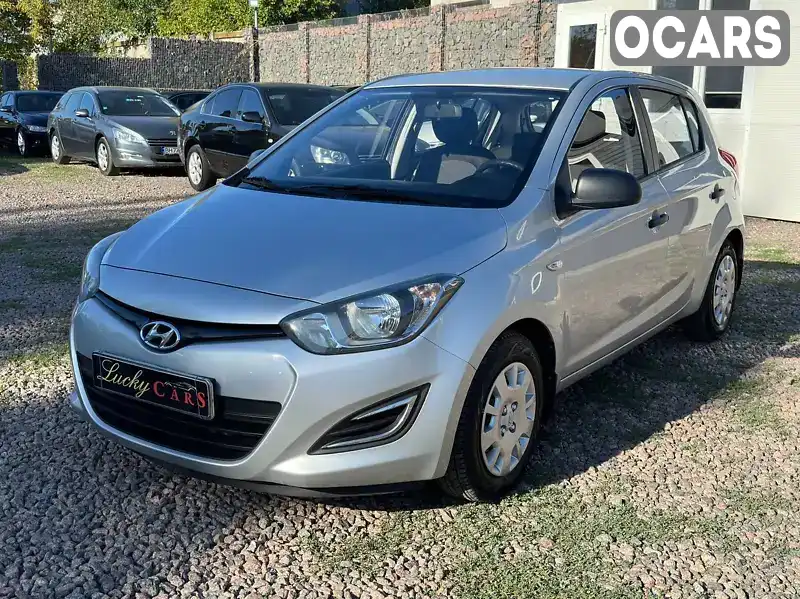 Хетчбек Hyundai i20 2013 1.4 л. Ручна / Механіка обл. Одеська, Одеса - Фото 1/21