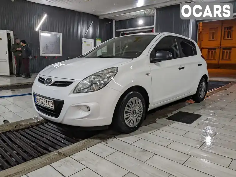 Хетчбек Hyundai i20 2010 1.25 л. Ручна / Механіка обл. Одеська, Одеса - Фото 1/15