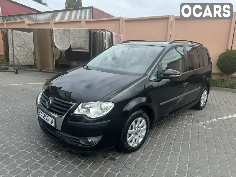 Минивэн Volkswagen Touran 2010 1.9 л. Ручная / Механика обл. Хмельницкая, Хмельницкий - Фото 1/21