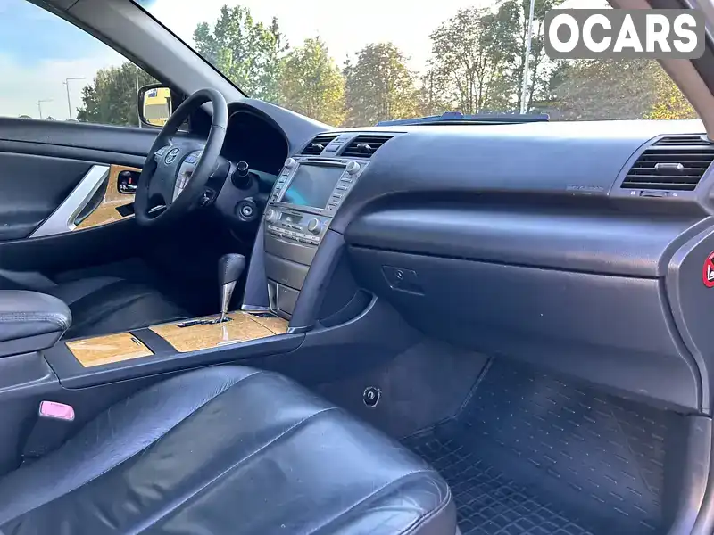 Седан Toyota Camry 2008 2.4 л. Автомат обл. Ровенская, Ровно - Фото 1/21