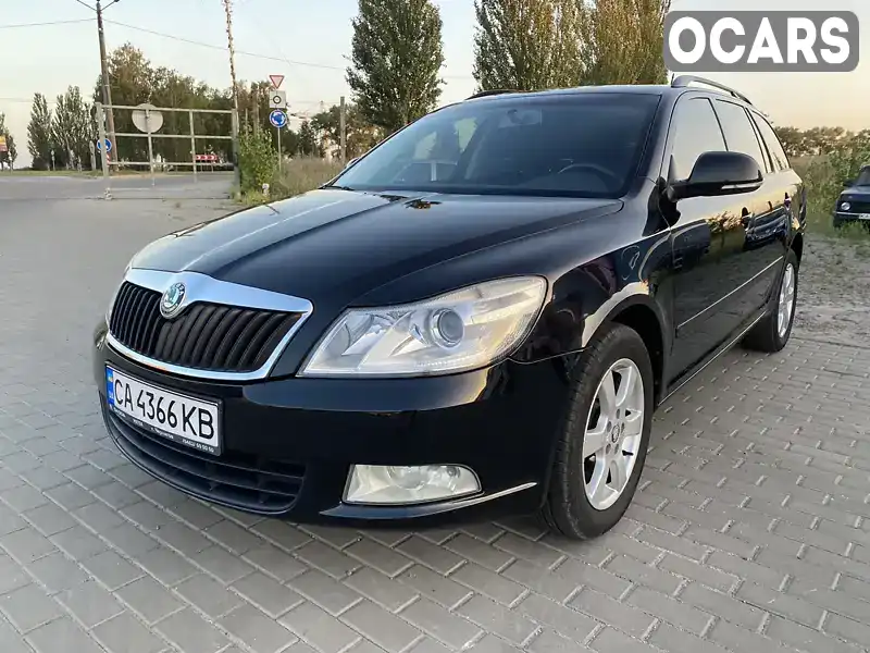 Універсал Skoda Octavia 2011 1.6 л. Ручна / Механіка обл. Черкаська, Черкаси - Фото 1/21