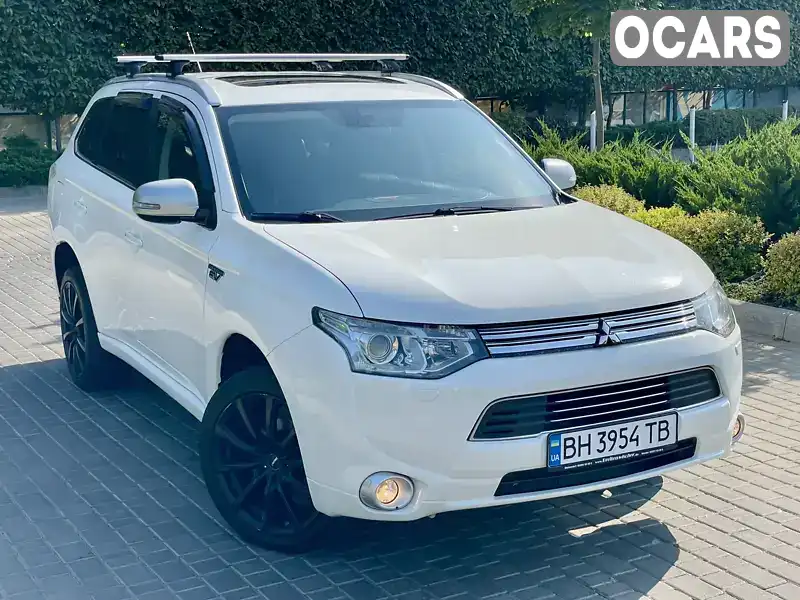 Позашляховик / Кросовер Mitsubishi Outlander 2014 null_content л. Варіатор обл. Одеська, Одеса - Фото 1/21