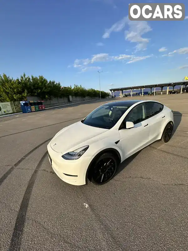 Позашляховик / Кросовер Tesla Model Y 2020 null_content л. Автомат обл. Харківська, Харків - Фото 1/21