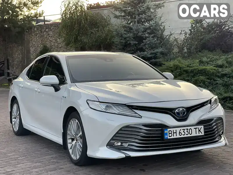 Седан Toyota Camry 2020 2.49 л. Варіатор обл. Рівненська, Рівне - Фото 1/21