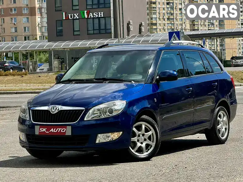 Универсал Skoda Fabia 2010 1.2 л. Автомат обл. Киевская, Киев - Фото 1/21