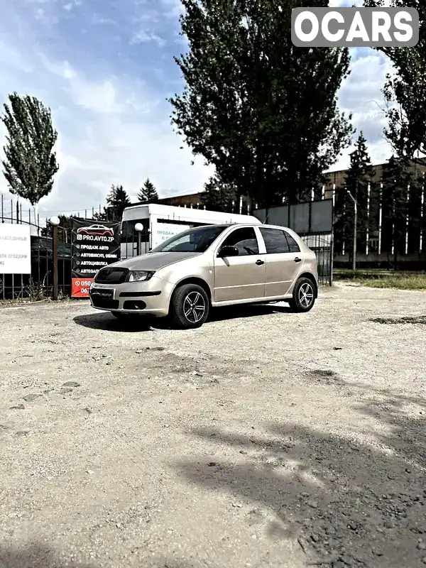 Хэтчбек Skoda Fabia 2006 1.2 л. Ручная / Механика обл. Запорожская, Запорожье - Фото 1/9