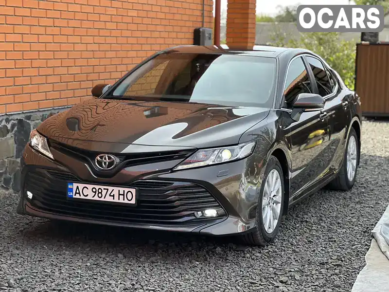 Седан Toyota Camry 2019 2.5 л. Автомат обл. Черниговская, Прилуки - Фото 1/21