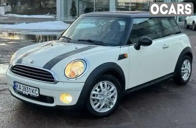 Хэтчбек MINI Hatch 2010 1.6 л. Ручная / Механика обл. Черниговская, Чернигов - Фото 1/3