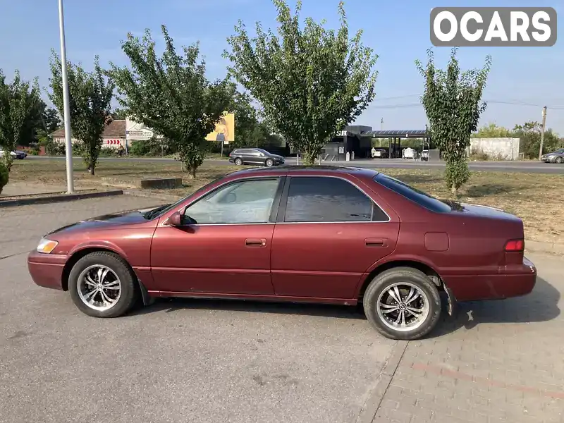 Седан Toyota Camry 1999 2.16 л. Автомат обл. Закарпатская, Берегово - Фото 1/21