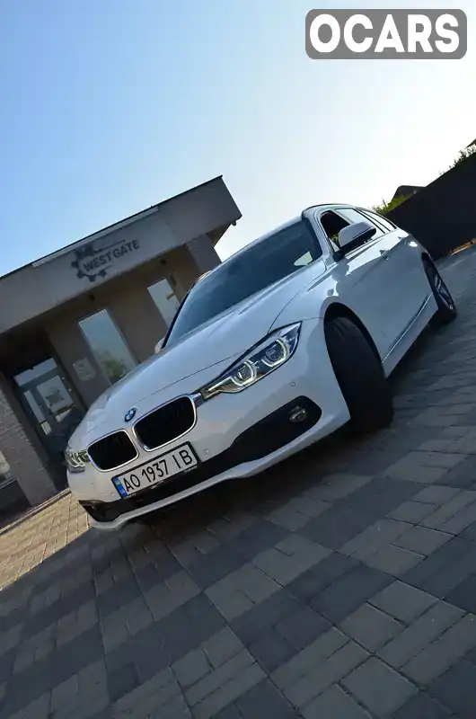 Универсал BMW 3 Series 2018 2 л. Автомат обл. Закарпатская, Ужгород - Фото 1/21