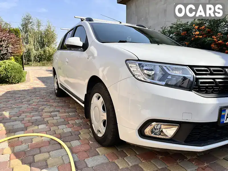 Універсал Dacia Logan MCV 2017 1.15 л. Ручна / Механіка обл. Закарпатська, Ужгород - Фото 1/21