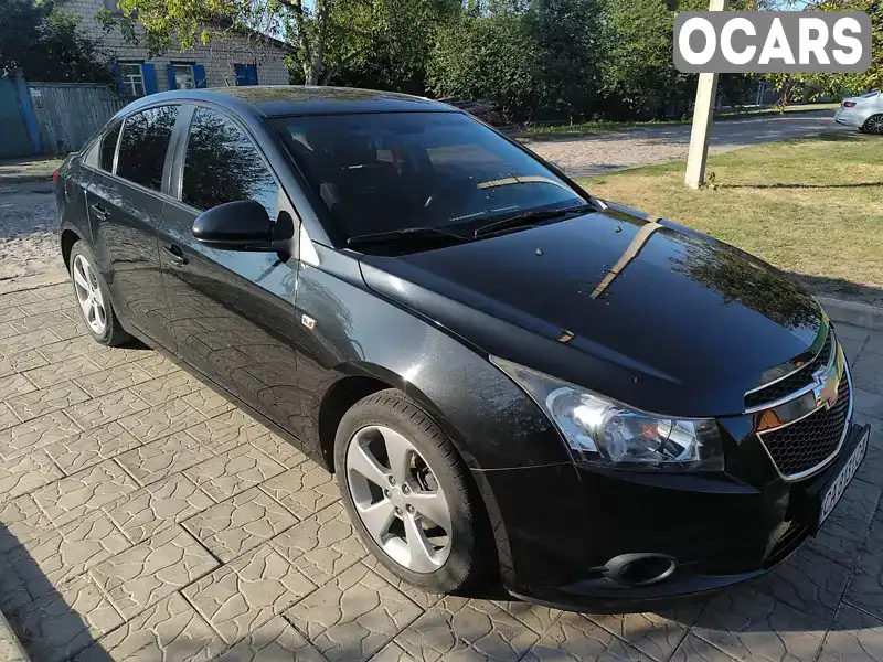 Седан Chevrolet Cruze 2010 1.8 л. Ручная / Механика обл. Черкасская, Черкассы - Фото 1/21