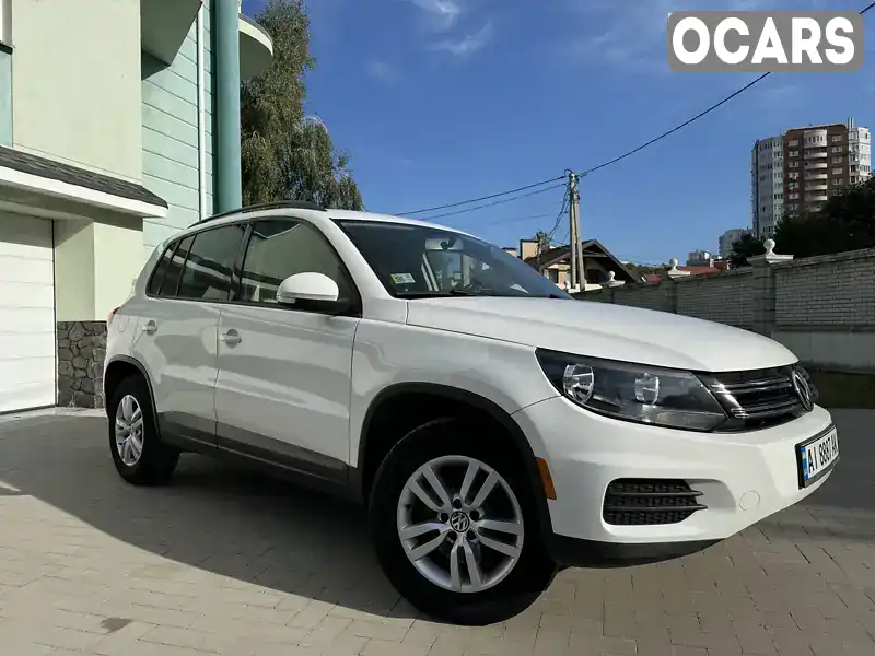 Внедорожник / Кроссовер Volkswagen Tiguan 2012 2 л. Автомат обл. Киевская, Бровары - Фото 1/21