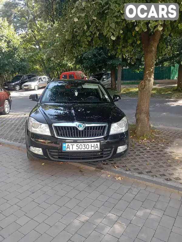 Універсал Skoda Octavia 2011 1.97 л. Автомат обл. Чернівецька, Чернівці - Фото 1/21