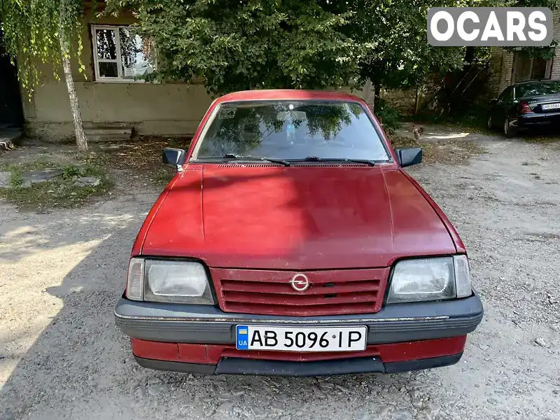 Седан Opel Ascona 1987 1.6 л. Ручная / Механика обл. Винницкая, Могилев-Подольский - Фото 1/21