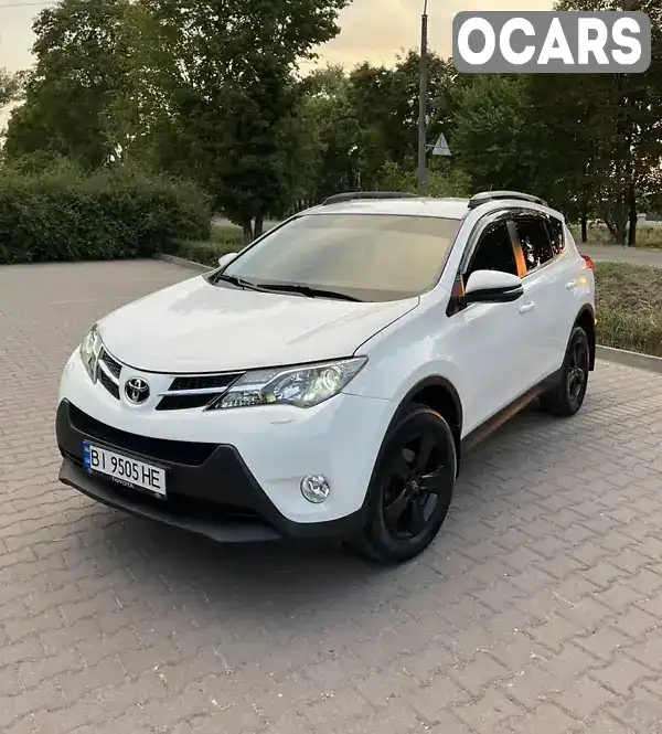 Внедорожник / Кроссовер Toyota RAV4 2014 2.2 л. Автомат обл. Полтавская, Миргород - Фото 1/20