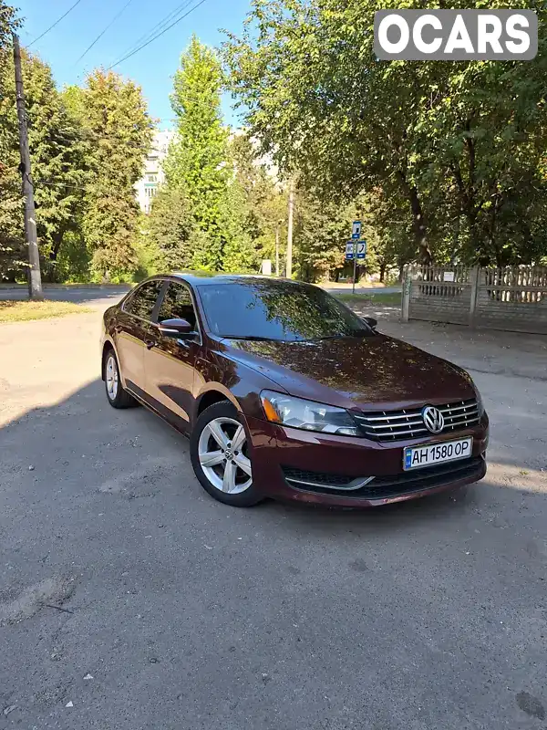 Седан Volkswagen Passat 2012 2 л. Автомат обл. Харьковская, Харьков - Фото 1/21