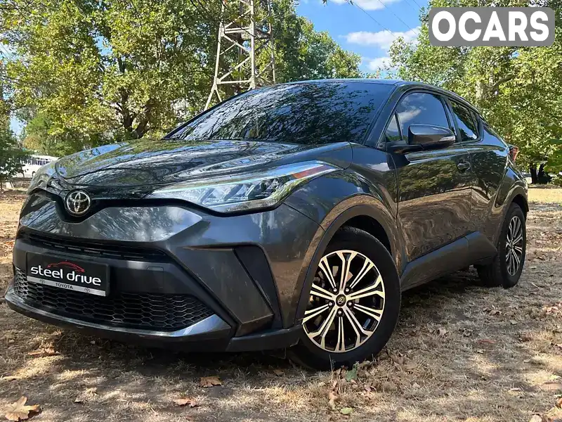 Внедорожник / Кроссовер Toyota C-HR 2021 2 л. Вариатор обл. Николаевская, Николаев - Фото 1/21