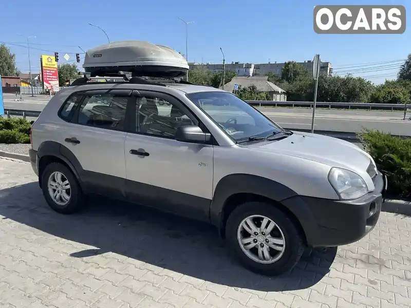 Внедорожник / Кроссовер Hyundai Tucson 2007 1.98 л. Автомат обл. Киевская, Киев - Фото 1/13