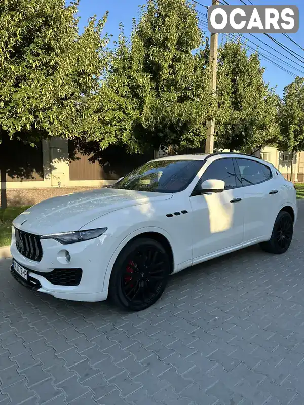 Позашляховик / Кросовер Maserati Levante 2016 3 л. Автомат обл. Київська, Київ - Фото 1/21