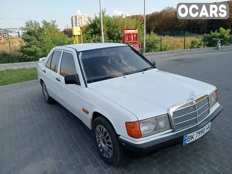 Седан Mercedes-Benz 190 1992 1.8 л. Ручная / Механика обл. Ровенская, Острог - Фото 1/15