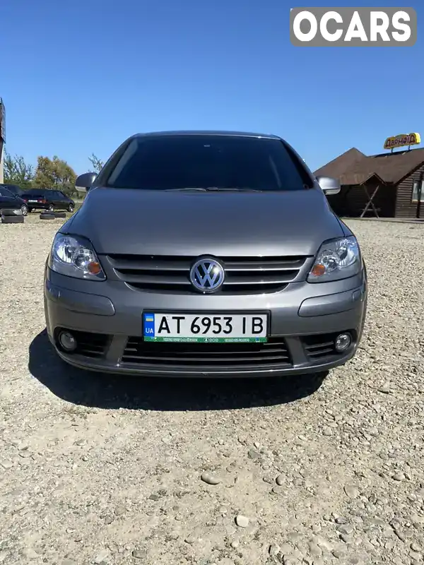 Хетчбек Volkswagen Golf Plus 2008 1.6 л. Ручна / Механіка обл. Івано-Франківська, Коломия - Фото 1/21